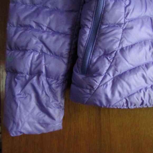 The North Face Lavender Women's Lightweight Cold Weather Puffer Jacket S - Picture 6 of 15